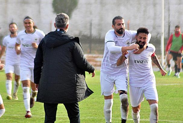 Kuşadasıspor-Darıca Gençlerbirliği maç sonucu: 2-0
