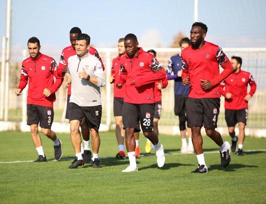 Sivasspor, Antalya'daki son çalışmasını yaptı