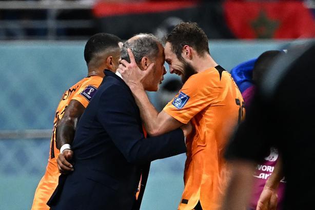 Daley Blind gol sevincini babasıyla yaşadı
