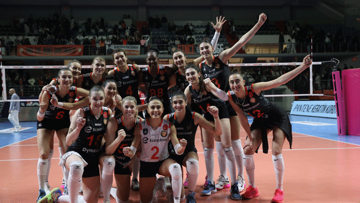 Türk Hava Yolları - Eczacıbaşı Dynavit: 2-3