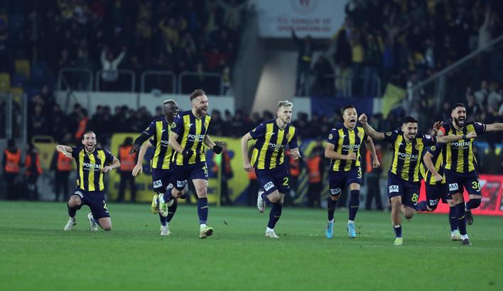 Başkent kupada mutlu