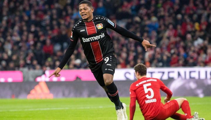 Son dakika transfer haberleri: Leon Bailey, N'Golo Kante, Justin Kluivert, Jorginho