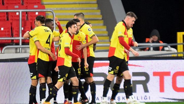 Göztepe'te Serie B'den transfer