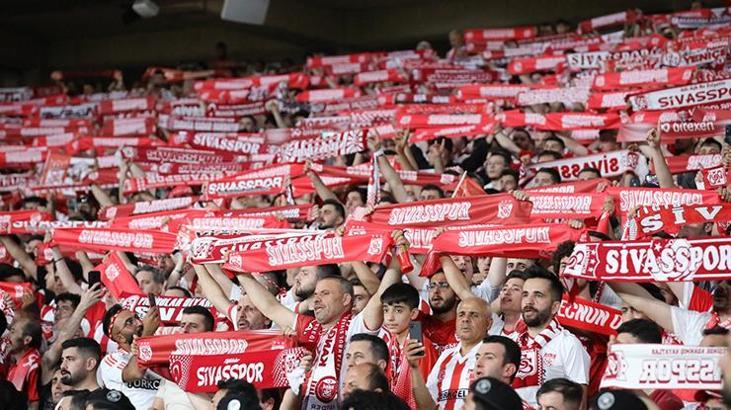 Fiorentina-Sivasspor maçının biletleriyle ilgili açıklama