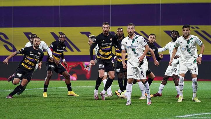 Eyüpspor, Sakaryaspor deplasmanında