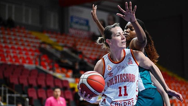 Galatasaray normal sezonun son maçında Nesibe Aydın'a konuk olacak