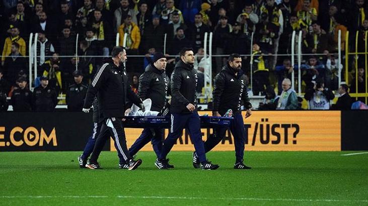 Beşiktaş'ta Tayyip Talha Sanuç sakatlandı