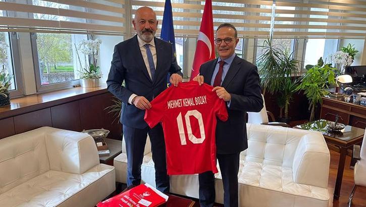 Ömer Gürsoy'dan Dışişleri Bakan Yardımcısı Bozay'a Ziyaret