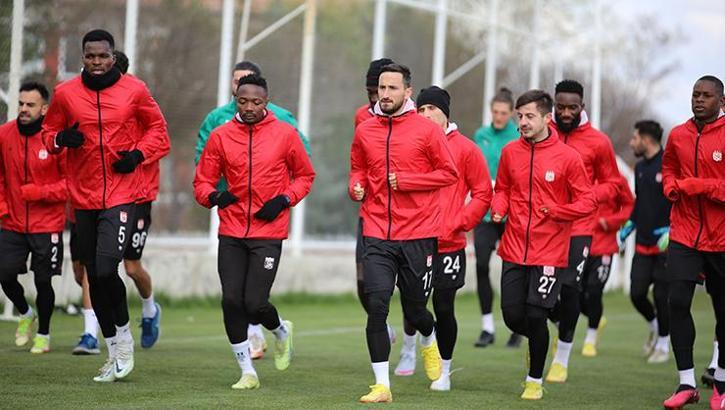 Sivasspor’da Giresunspor mesaisi sürüyor