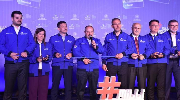 İzmir'de toplu açılış