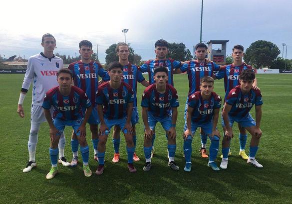 Galatasaray'ı deviren Trabzonspor, U17 Elit A Ligi'ni 3. tamamladı