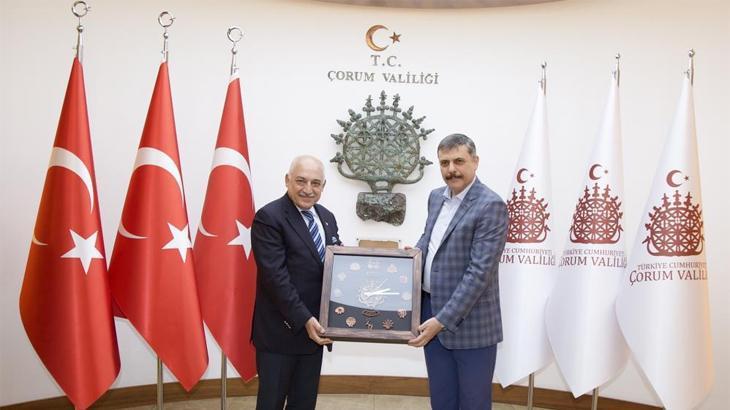 TFF Başkanı Büyükekşi, Çorum'da incelemelerde bulundu