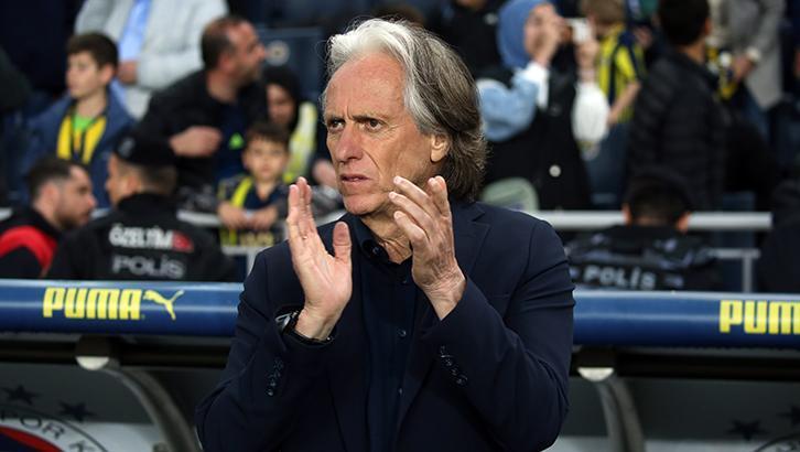 Fenerbahçe'de devam edecek mi? Jorge Jesus açıkladı!