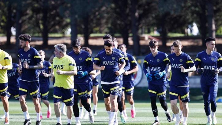Fenerbahçe, Antalyaspor maçı hazırlıklarına başladı