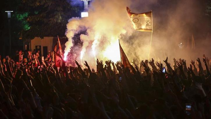 Galatasaray'a süper destek