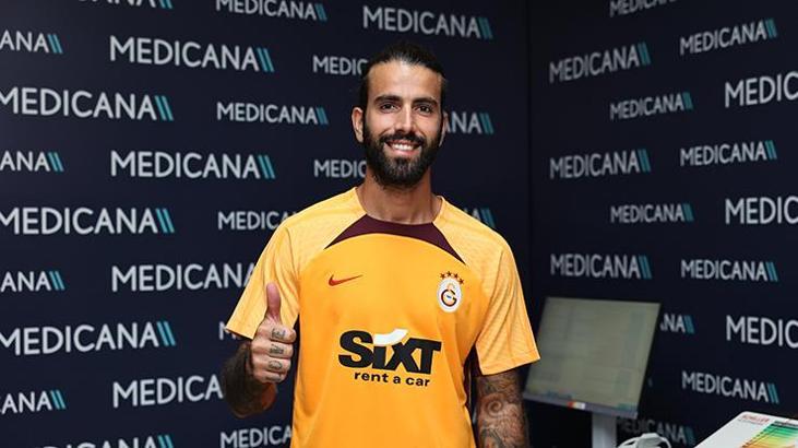 Galatasaray’da futbolcuların sağlık kontrolleri başladı