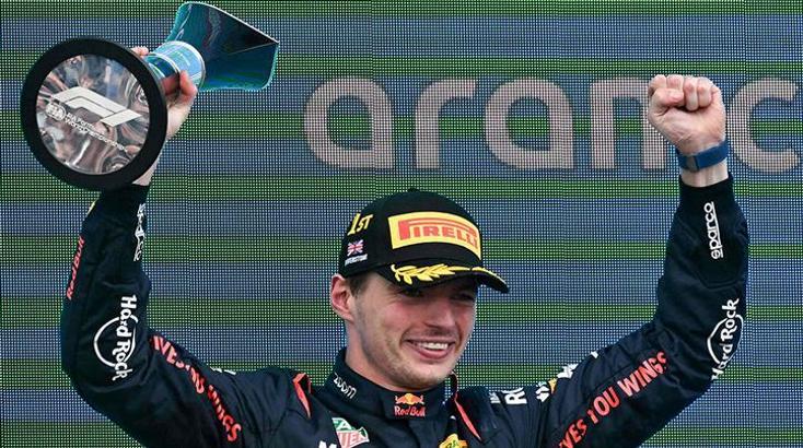 Formula 1 Britanya GP'sinde zafer Max Verstappen'in