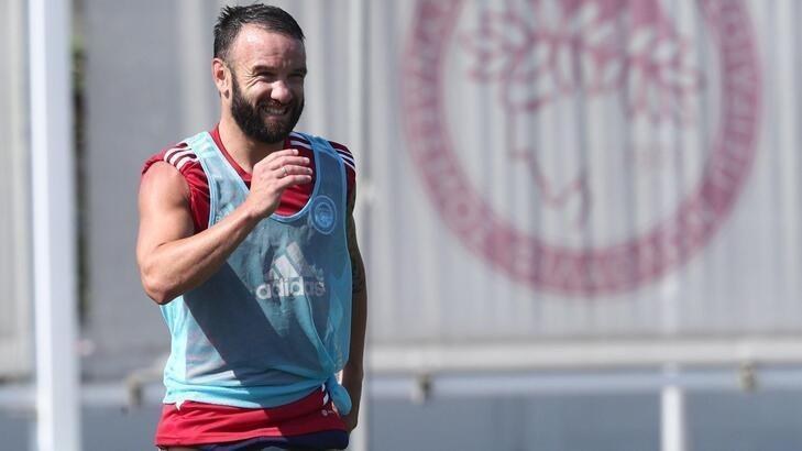 Olympiacos ile sözleşmesi biten Fenerbahçe'nin eski yıldızı Mathieu Valbuena'dan veda!