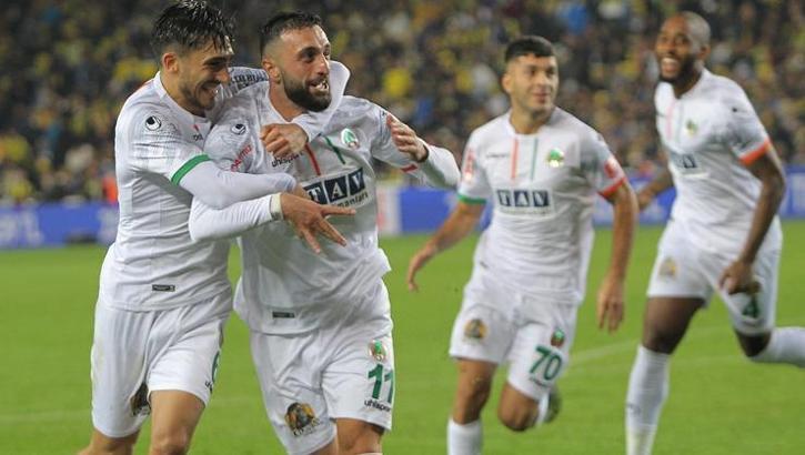 Alanyaspor'dan ayrılan Efkan Bekiroğlu'na, Fransa'dan talip!
