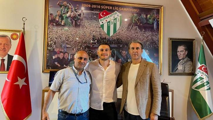 Bursaspor'dan transfer! Resmen açıklandı