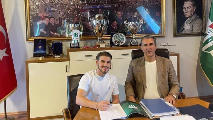 Bursaspor transferde hız kesmiyor! Bir transfer daha