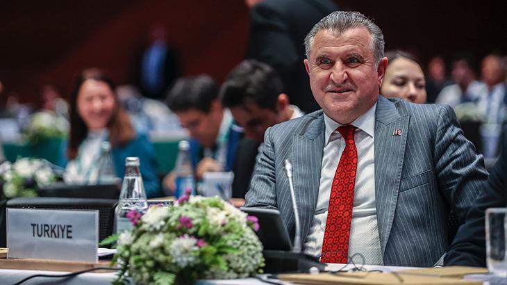 Bakan Bak’tan “Filetin Sultanlarına” tebrik