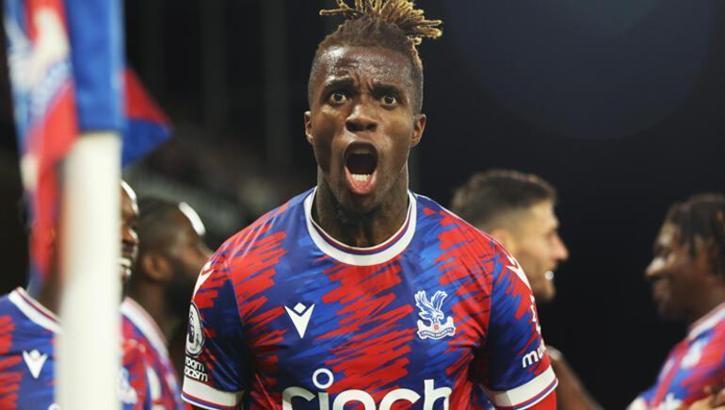 Zaha'dan Fenerbahçe'ye müjdeli haber! İngilizler duyurdu