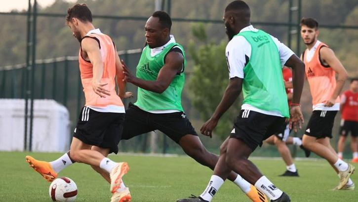 Beşiktaş, Tirana maçı provalarını sürdürdü