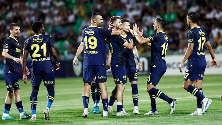Fenerbahçe yüksekten uçuyor! Sezonun fragmanı...