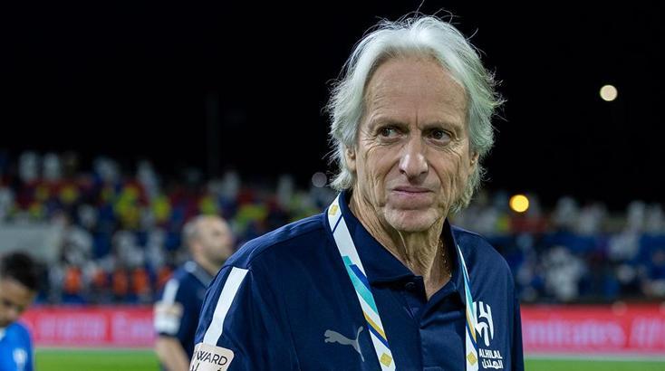 Jorge Jesus'un Al Hilal'i Benzema'nın Al Ittihad'ını üzdü