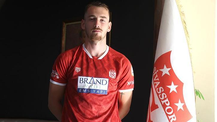 Sivasspor, Roman Kvet'i satın alma opsiyonuyla kiraladı