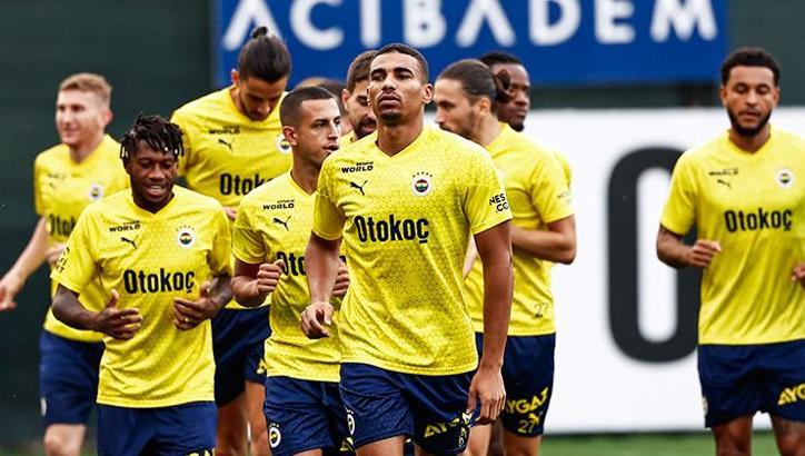 Fenerbahçe'nin Maribor maçı kamp kadrosu belli oldu