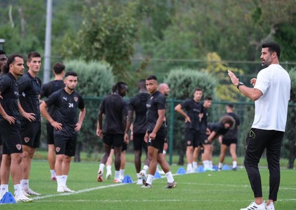 Hatayspor Teknik Direktörü Volkan Demirel'in takımına güveni tam