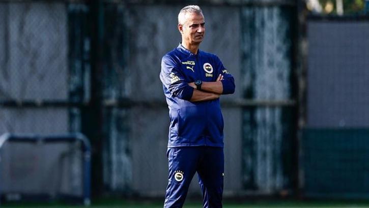 Fenerbahçe'de yabancı oyuncu sıkıntısı! Gözler İsmail Kartal'da