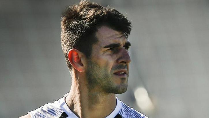Konyaspor, Nelson Oliveira'yı transfer etti