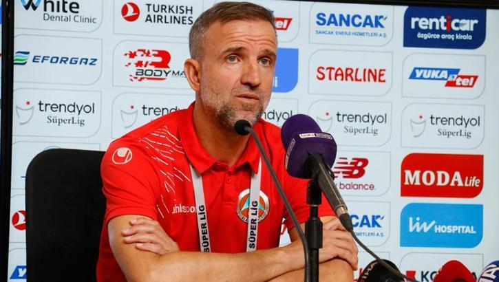 Alanyaspor Yardımcı Antrenörü İsmail Serbest: Büyük umutlarla gelmiştik
