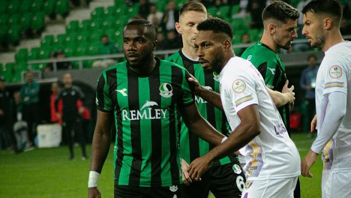 Arda Turan yıkıldı, Tuncay Şanlı siftah yaptı! (ÖZET) Sakaryaspor-Eyüpspor maç sonucu: 2-0