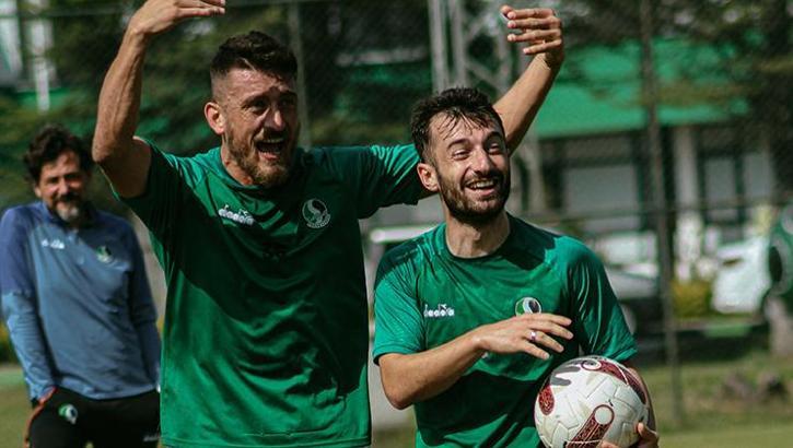 Sakaryaspor'da neşeli antrenman