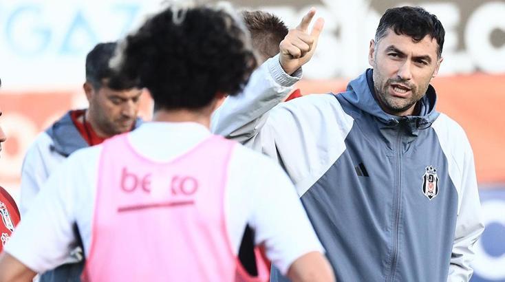 Beşiktaş'ta Burak Yılmaz, tercihini yaptı! Savunma onlara emanet...