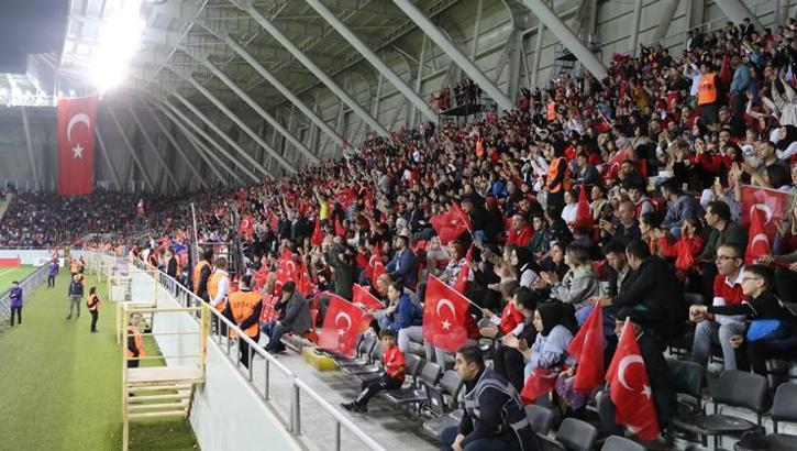 Çorum'da taraftar rekoru kırıldı! TFF teşekkür etti