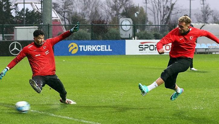 A Milli Futbol Takımı, Almanya ve Galler maçları için hazırlıklara başladı