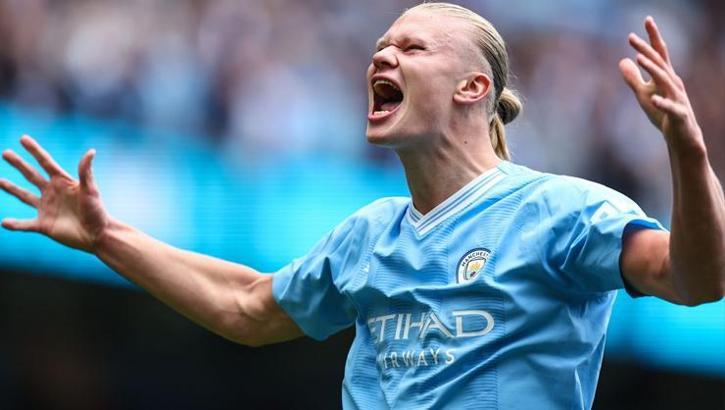 Manchester City'nin golcüsü Haaland'dan bir rekor daha! Premier Lig tarihine adını yazdırdı