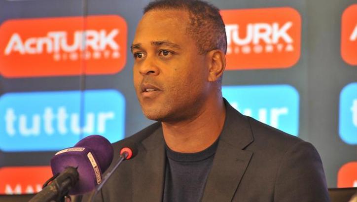 Patrick Kluivert memnun değil
