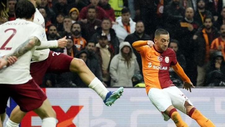 Hakim Ziyech’ten 2 gol birden! Onana'yı frikikten avladı