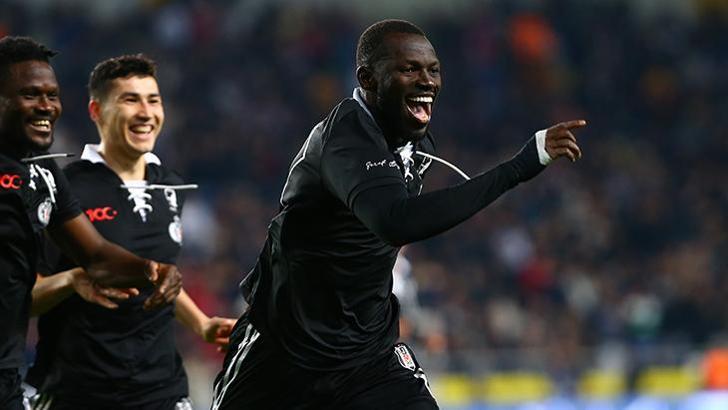 Beşiktaş'ta Omar Colley fırtınası! Kariyerinin rekorunu kırdı