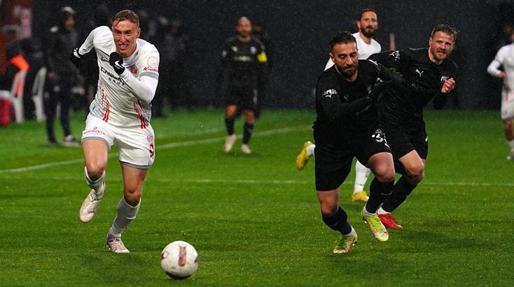 ÖZET) Pendikspor - Antalyaspor maç sonucu: 0-1 | Sergen Yalçın yönetiminde  ilk galibiyet - Süper Lig Haberleri - Spor