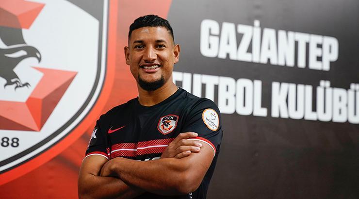 Gaziantep FK Bryan Acosta'yı transfer etti