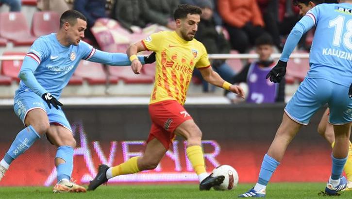 (ÖZET) Burak Yılmaz'ın ilk maçında puanlar paylaşıldı! Kayserispor - Antalyaspor maç sonucu: 1-1