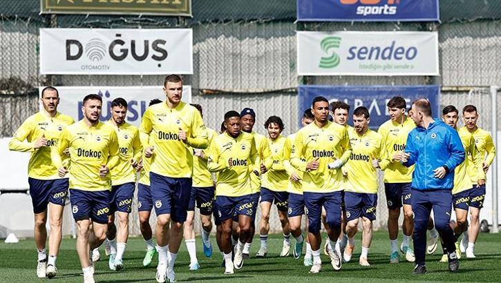 Fenerbahçe, Saint-Gilloise maçı öncesi pas ve taktik çalıştı