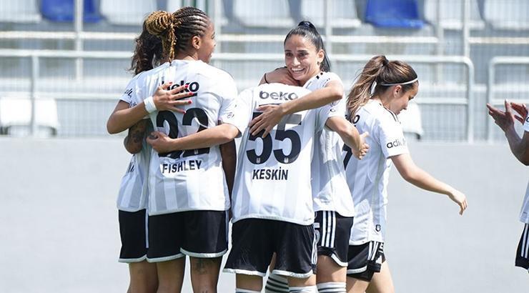 6 gollü derbide Beşiktaş Fenerbahçe'yi 4-2 yendi!